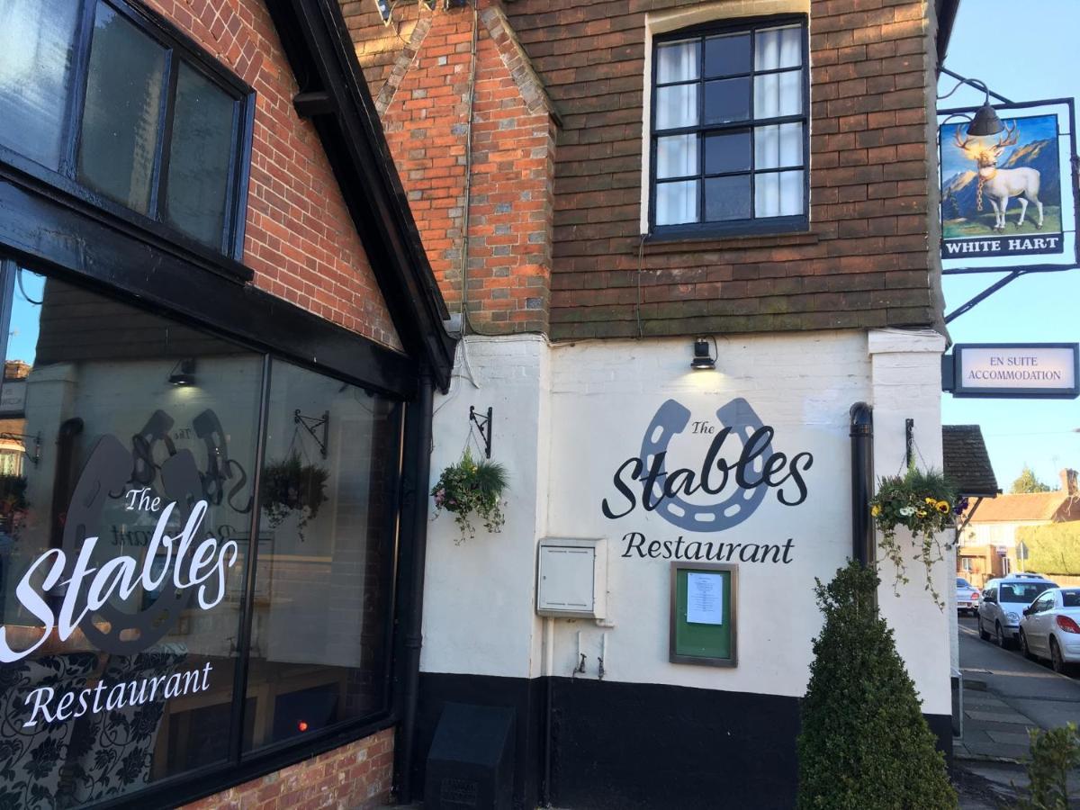 The White Hart Pub And Rooms Cranleigh Exterior foto